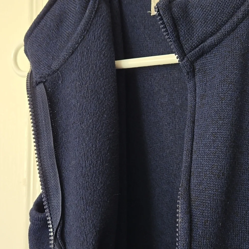 Navy‎ Blue Vest
